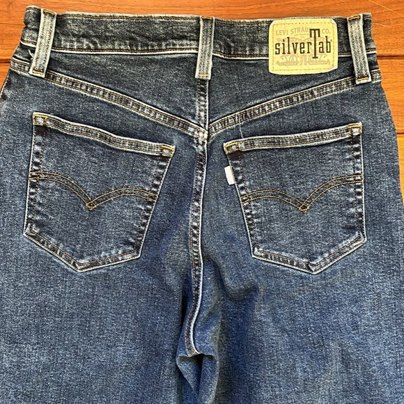 Levi’s SilverTab Mom Jeans 28 - Picture 5 of 11